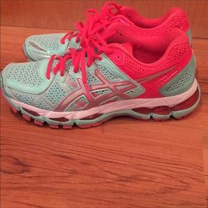 Gel-Kayano 21 ASICS size 7.5
